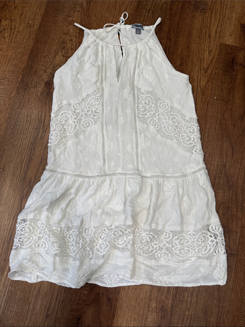 Chelsea28 White Lace Halter Dress